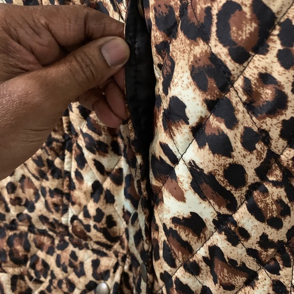 NEW DIRECTIONS Snap Up Front Vest size Medium - Picture 5 of 16